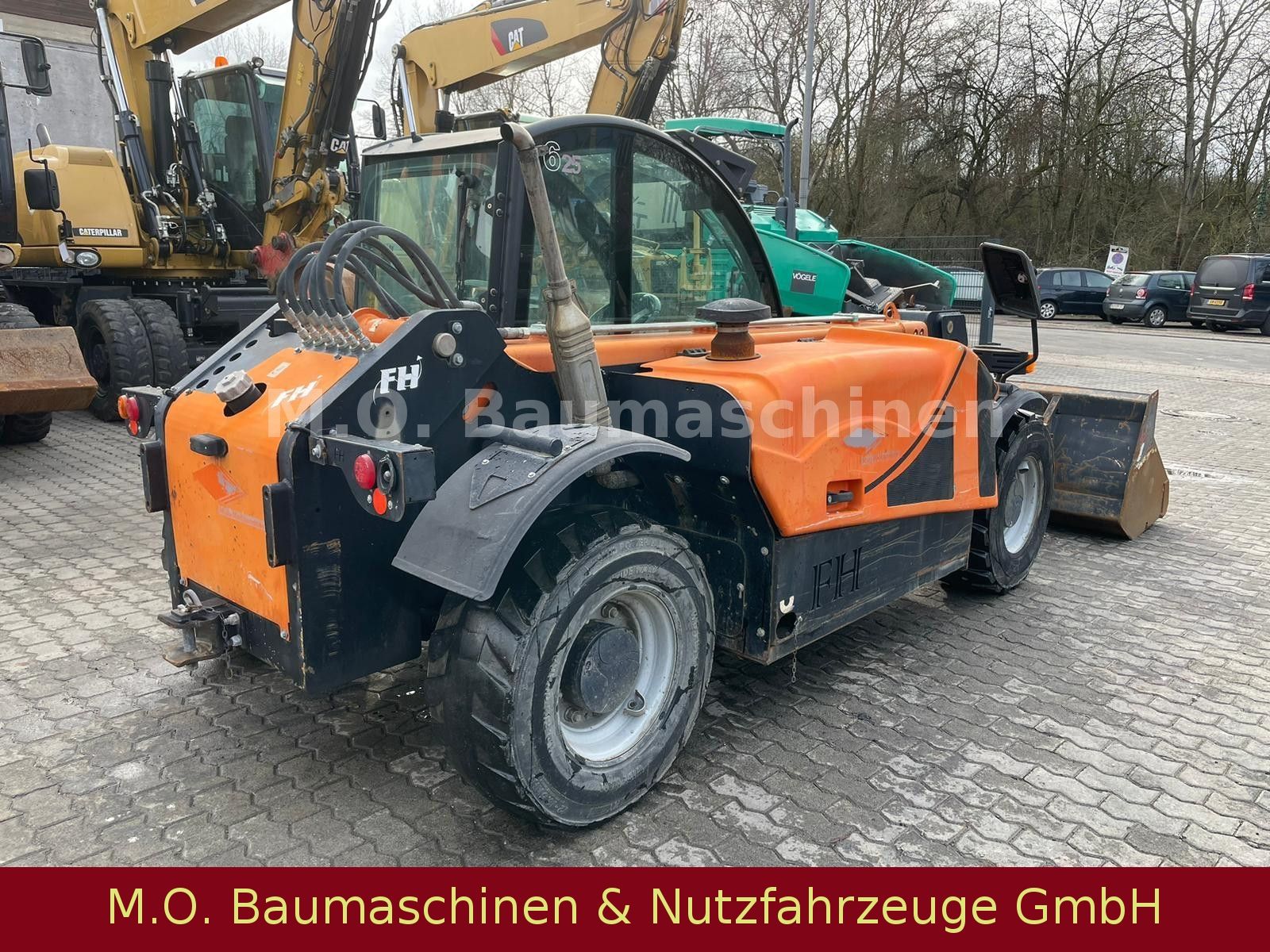 Fahrzeugabbildung Andere FH 625 / SW /Schaufel/Gabel / 2,5 t / 6m / 4x4x4