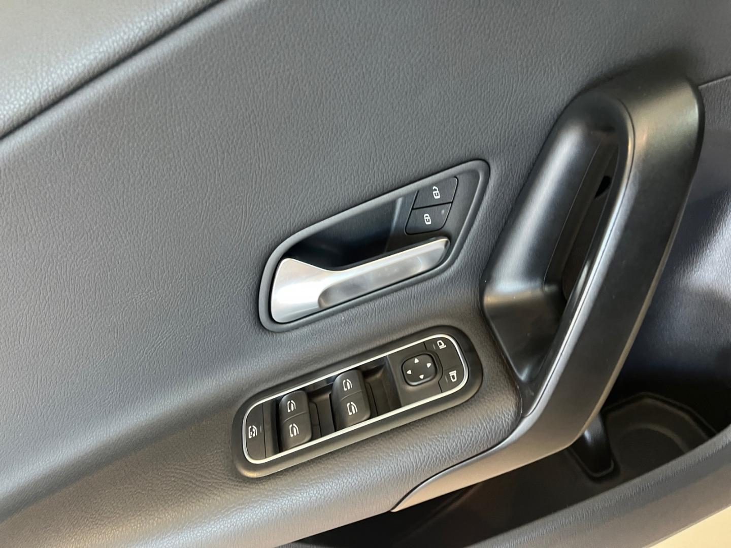Mercedes-Benz CLA *AHK*Parktronic*Navi*CAM*, миниатюра 20