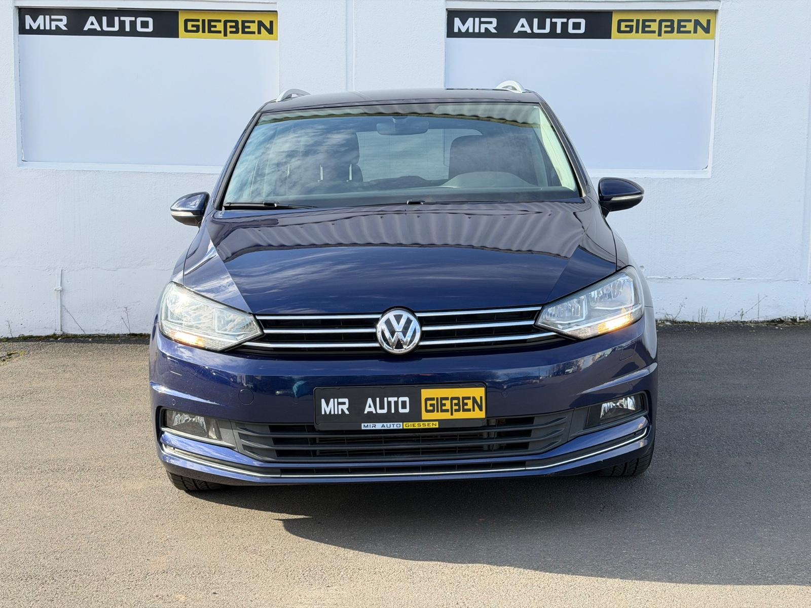 Volkswagen Touran 1.6 TDI Sound NAVI 7Sitzer PDC