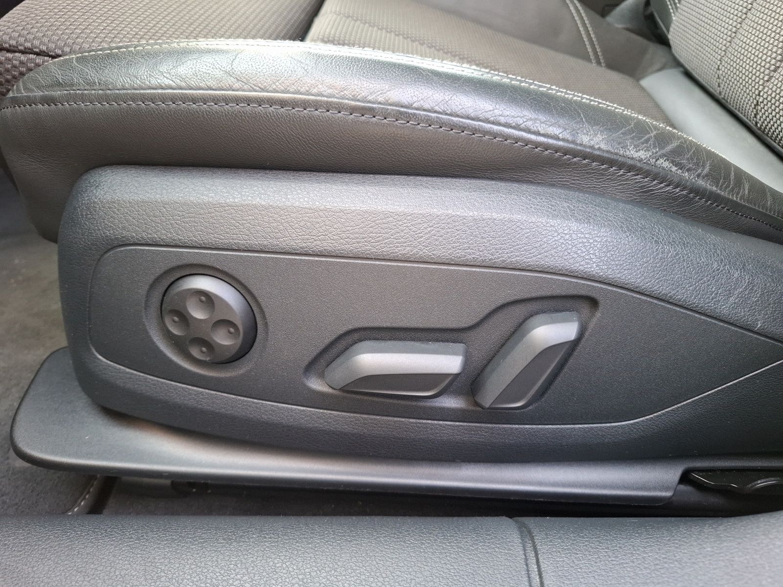 Fahrzeugabbildung Audi A5 Sportback 45 TFSI S-line S-tronic quattro Sta