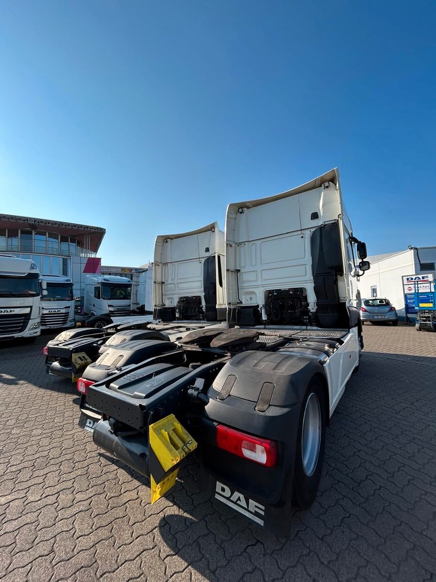 Fahrzeugabbildung DAF 4 x XF 480 FT SSC, Intarder, Bj. 2023