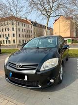 Toyota Auris 1.6 Benzin (2011)  TÜV bis 1... - Toyota Auris in Leipzig