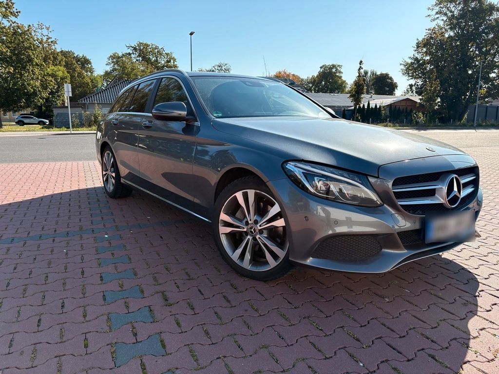 Image of Mercedes-Benz C 250