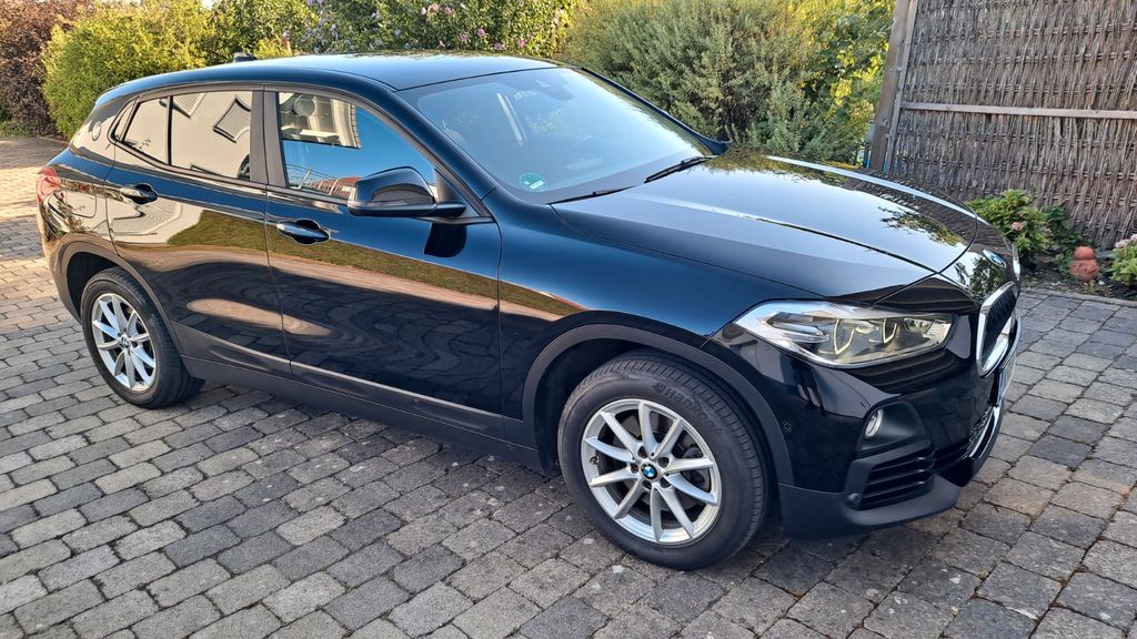 Image of BMW X2