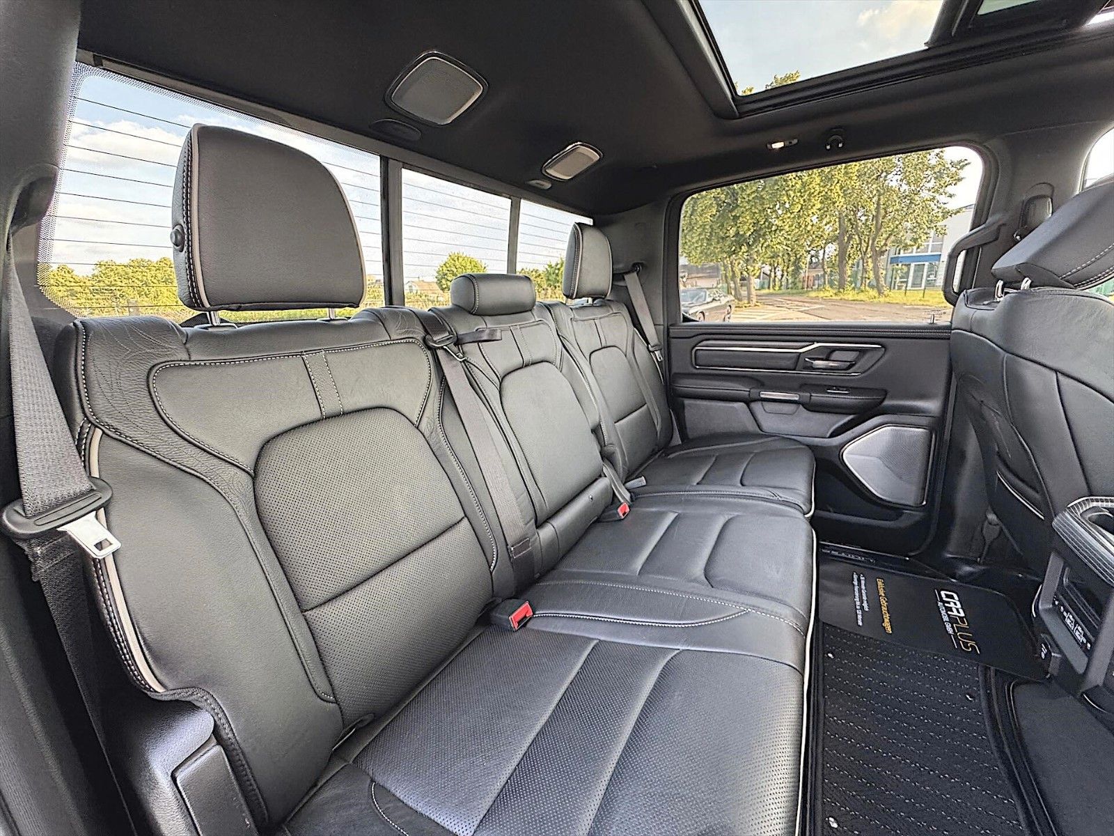 Fahrzeugabbildung Dodge RAM 5.7 V8 HEMI LIMITED 4x4 *Pano*360*Luft*ACC*