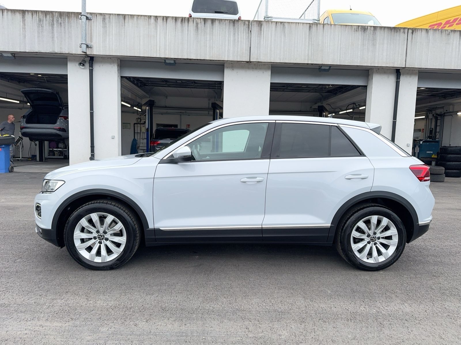 Volkswagen T-Roc Sport 2.0TSI 4Motion AHK NAVI LED SHZ foto 3