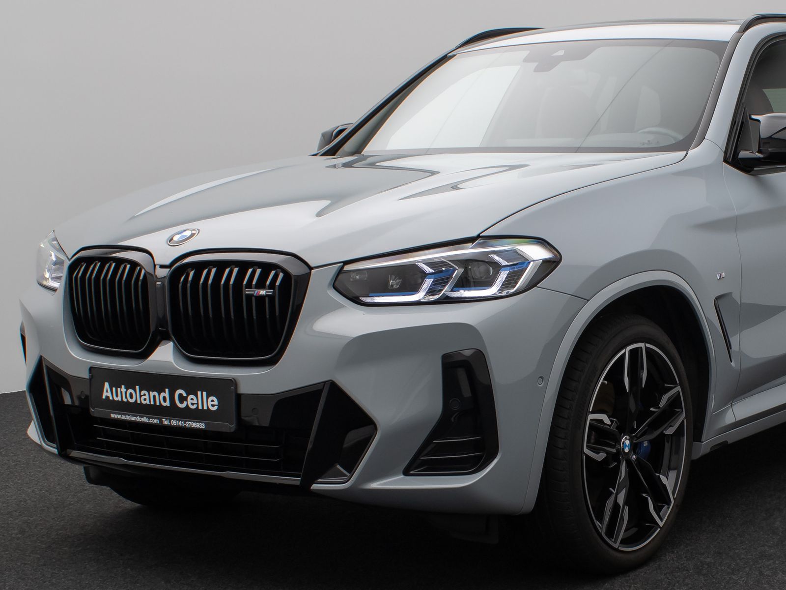 Fahrzeugabbildung BMW X3 M40d Kamera Laser Panorama HUD DAB HiFi AHK