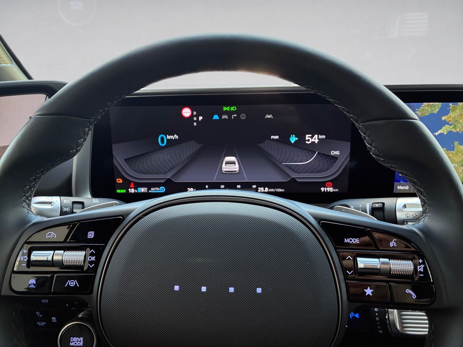 Fahrzeugabbildung Hyundai Ioniq 6 Elektro 77 Uniq 360,HUD,Kamera,LED,Navi