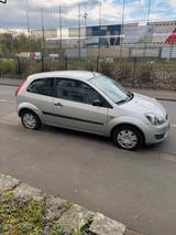Ford Fiesta 1.3 44 kW Ambiente Ambiente - Ford Fiesta aus 2007: 1.4