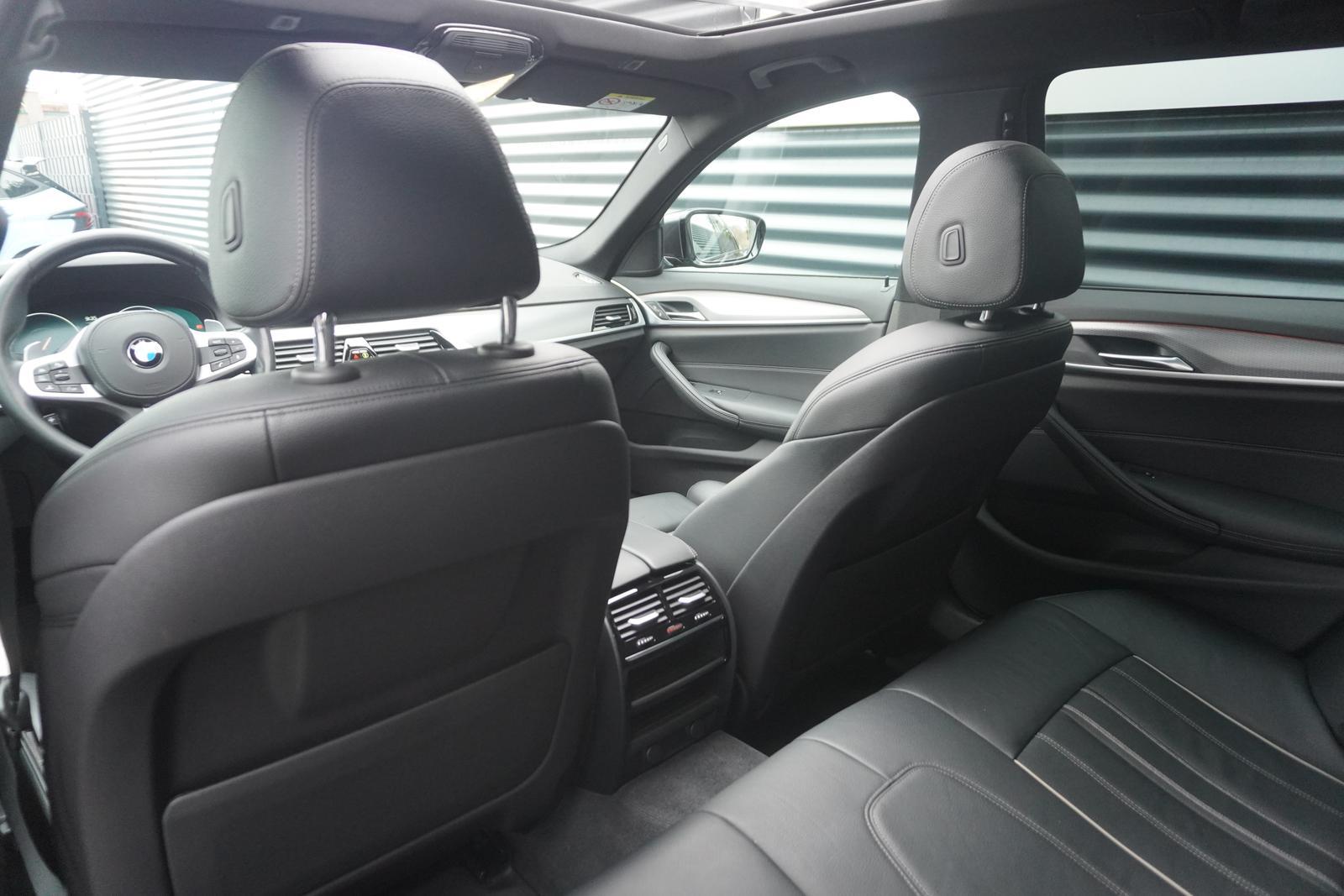 BMW 520d TOURING|M-SPORTPAKET|VIRTUAL|PANORAMA|NAVI