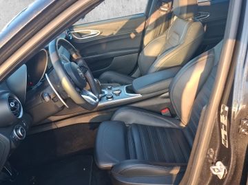 Alfa Romeo Giulia Veloce Q4 2.0 Turbo 16V Kam.+KeyLess+SHZ