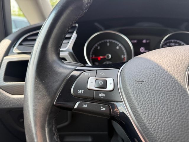 Touran IQ.DRIVE 2.0 TDI ACC El. Heckklappe AHK.-