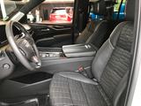Cadillac Escalade Sport Platinum - Cadillac Escalade mit Benzin-Antrieb: Automatik