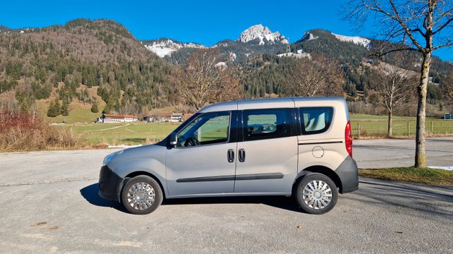 Opel Combo Tour Selection L1H1 AHK