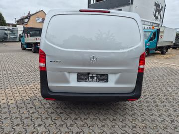 Mercedes eVito - 8
