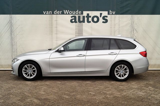 BMW 320 3-serie Touring 320d 163pk automatik High Ex