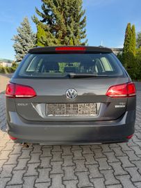 Volkswagen Golf - 4