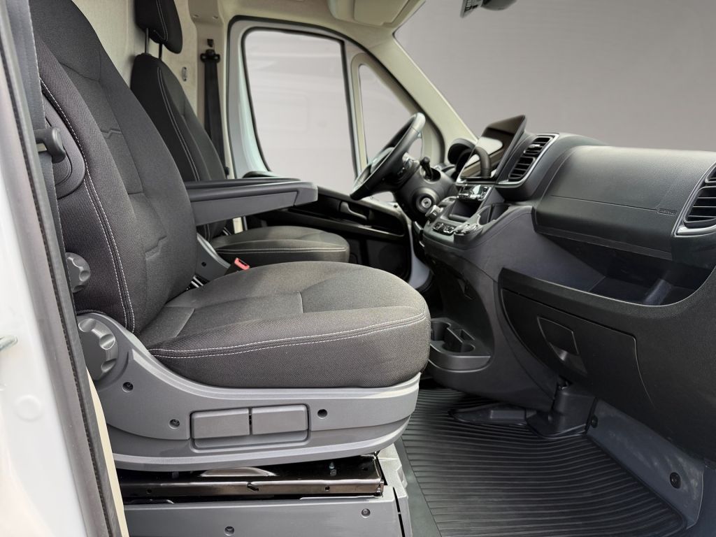 Fahrzeugabbildung Citroën e-Jumper 35 Heavy L3H2 (110 kWh)*ACC