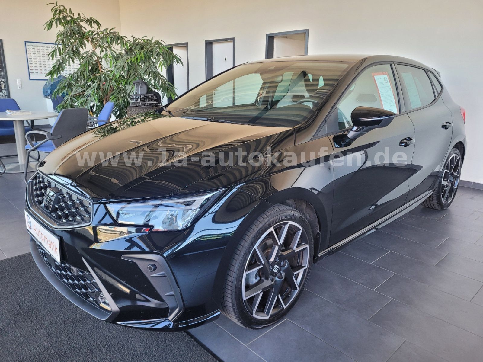Seat Ibiza 1.5 TSI 150PS FR Black Edition DSG m. Kame imagem 2