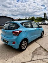 Hyundai i10 Edition Beheizbares Lenkrad LED Tagfahrlicht - Hyundai i10 Gebrauchtwagen in Bielefeld