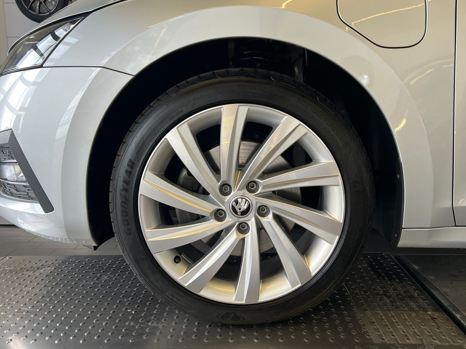 Fahrzeugabbildung SKODA Octavia Combi 1.4 TSI iV Style*Garantie, Matrix-