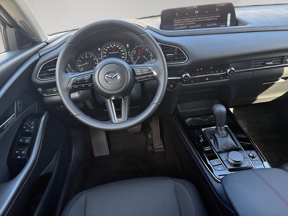 Fahrzeugabbildung Mazda CX-30 X 2.0i 186PS A/T Homura