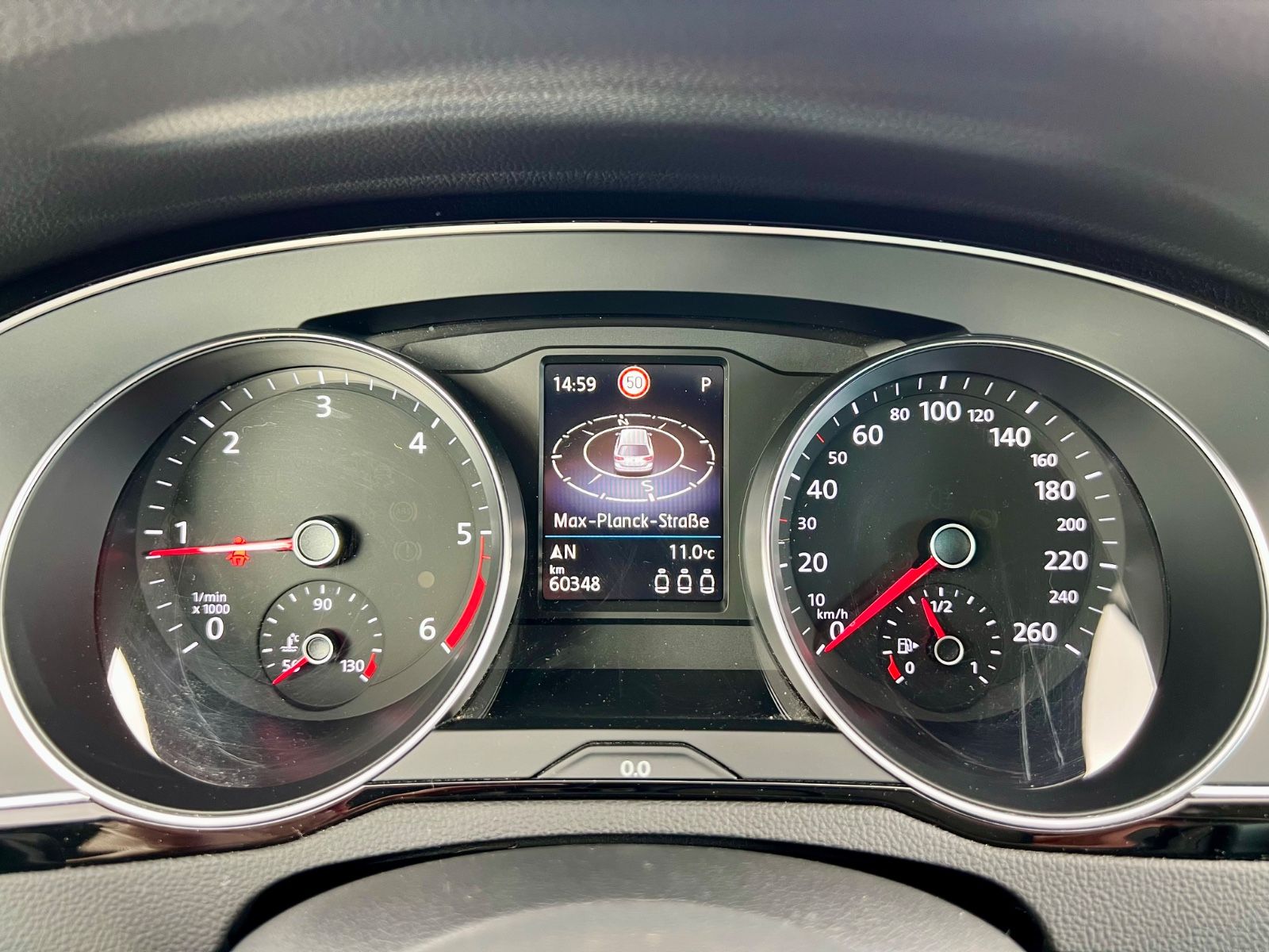 VW Passat Variant Elegance AAC AHK GZJR CARPLAY