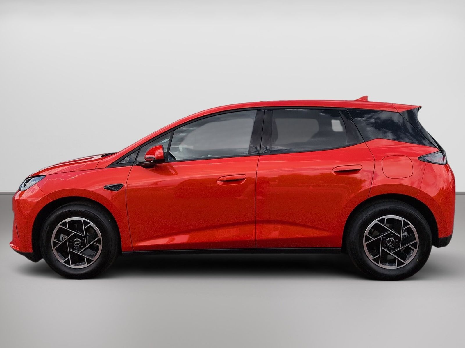 BYD Dolphin G 1.5 DM-i PHEV W Boost AUT+LED+Navi imagem 3