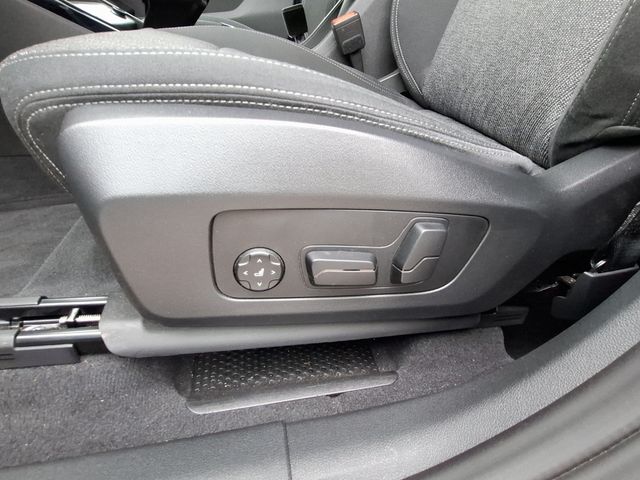 X1 20i sDrive Automatik AHK