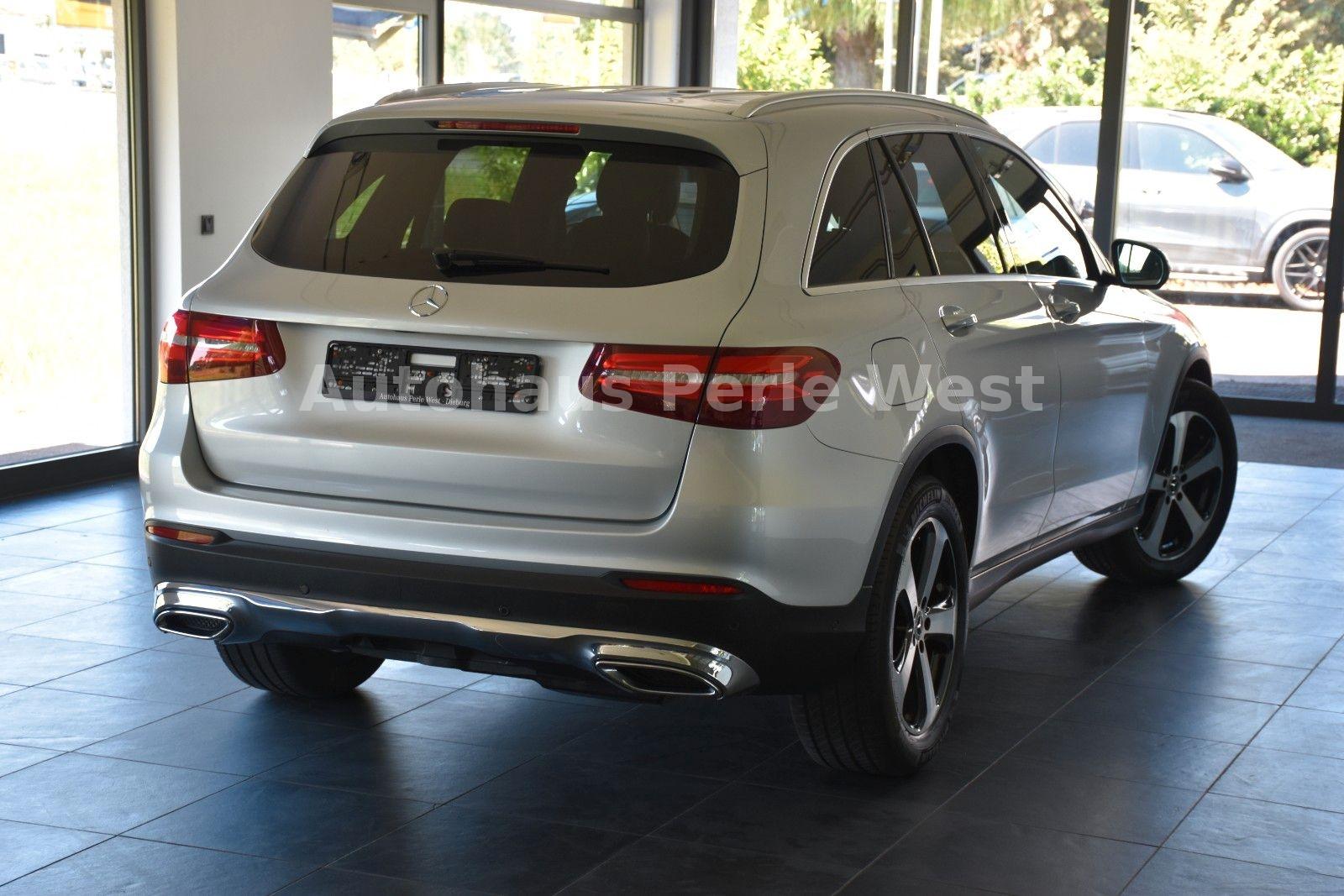 Mercedes-Benz GLC 220 d 4M 9G EXCLUSIVE"LEDER"R.KAMERA"AHK"LED