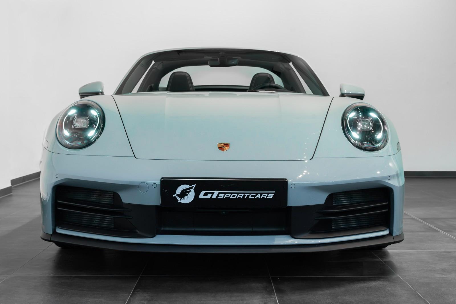 Porsche 992 Targa 4S SportAga I BOSE I 360° I Shadegreen
