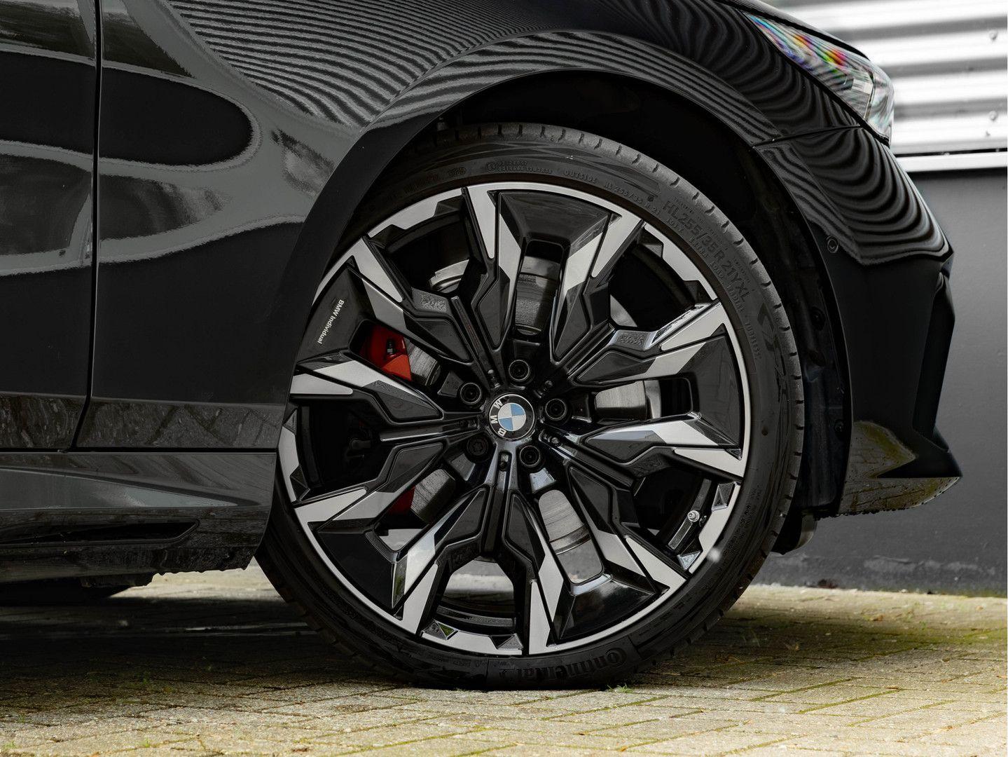 BMW 530 5-serie Touring 530e M-Sport Pro - Pano - AH