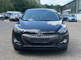 Hyundai i30 Coupe*1 HAND  * TÜV NEU* - Hyundai i30 mit 3 Türen