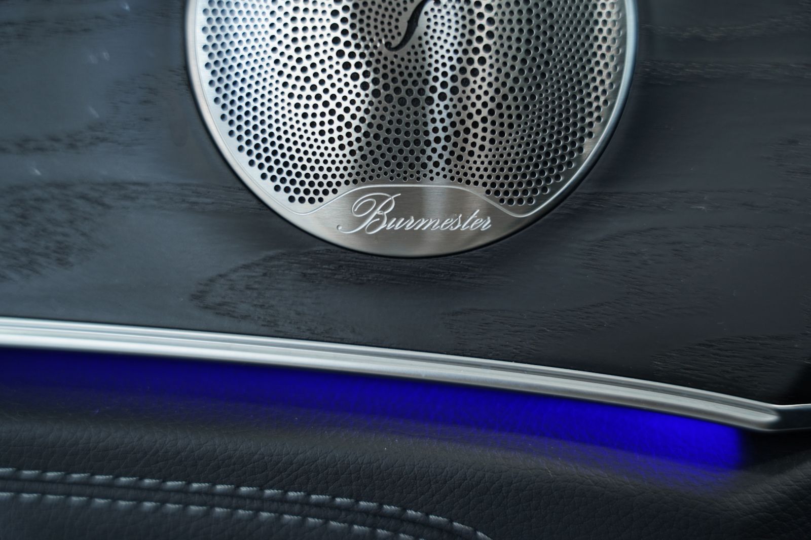 Mercedes Benz E 300