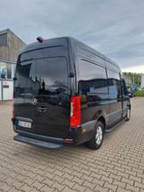 Mercedes-Benz Sprinter  Kastenwagen 319 CDI stand V6 3L - Mercedes-Benz Sprinter: Kastenwagen