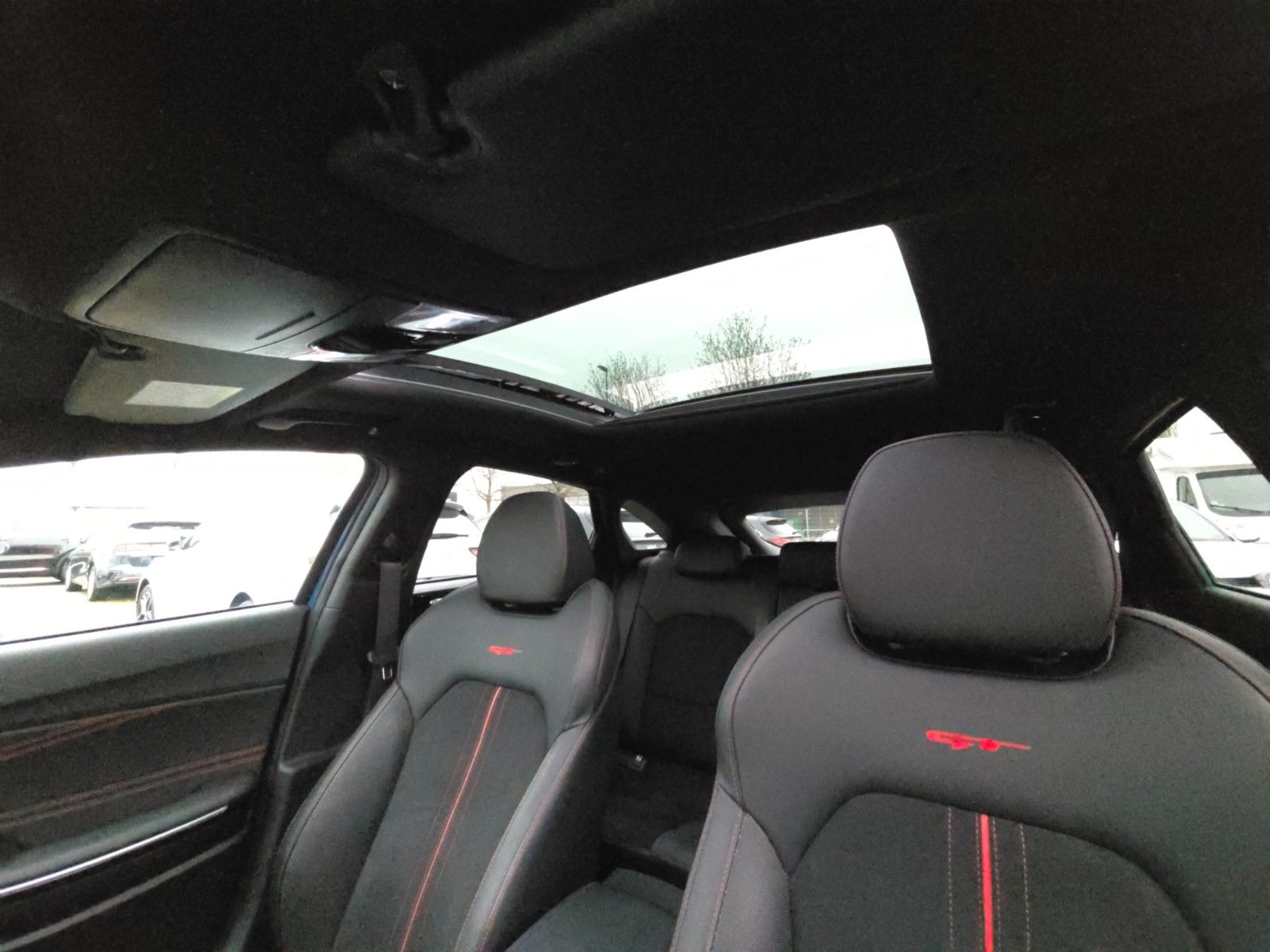 Fahrzeugabbildung Kia ProCeed 1.6 T-GDI DCT GT GD KOM NAVI Klappe