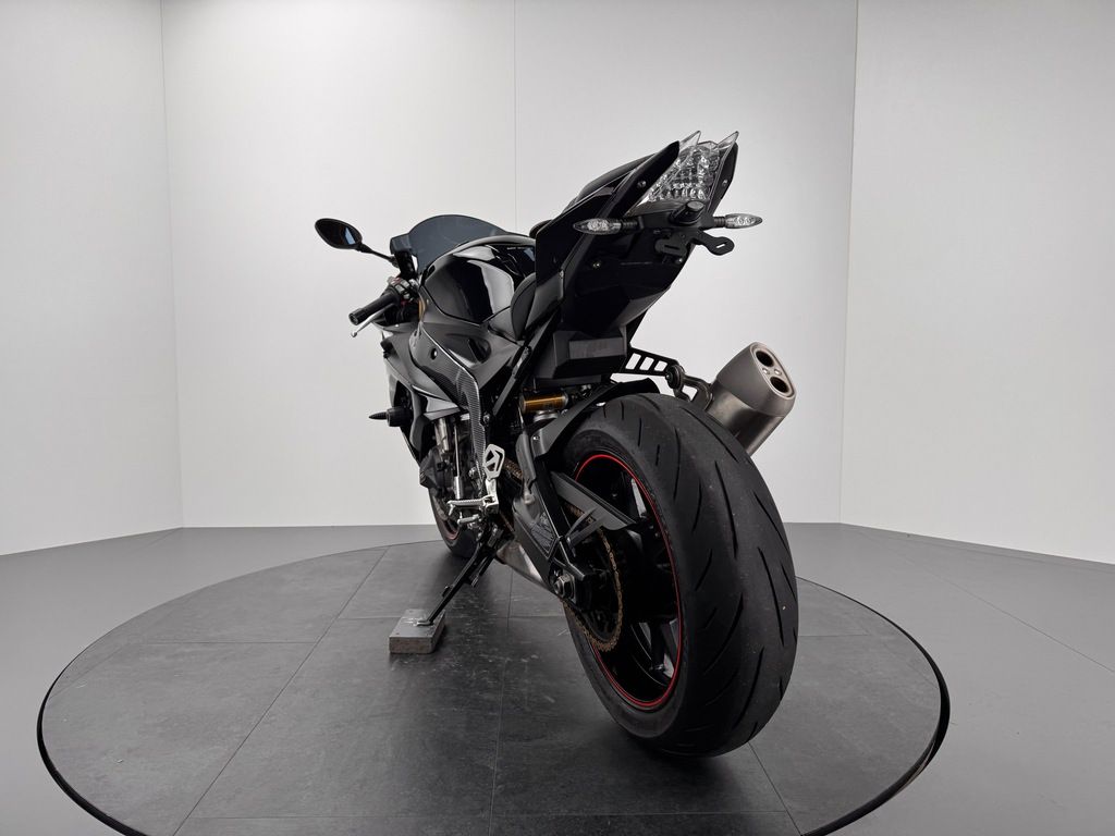 Fahrzeugabbildung BMW S1000RR *TOP-ZUSTAND *REIFEN NEU *SERVICE NEU