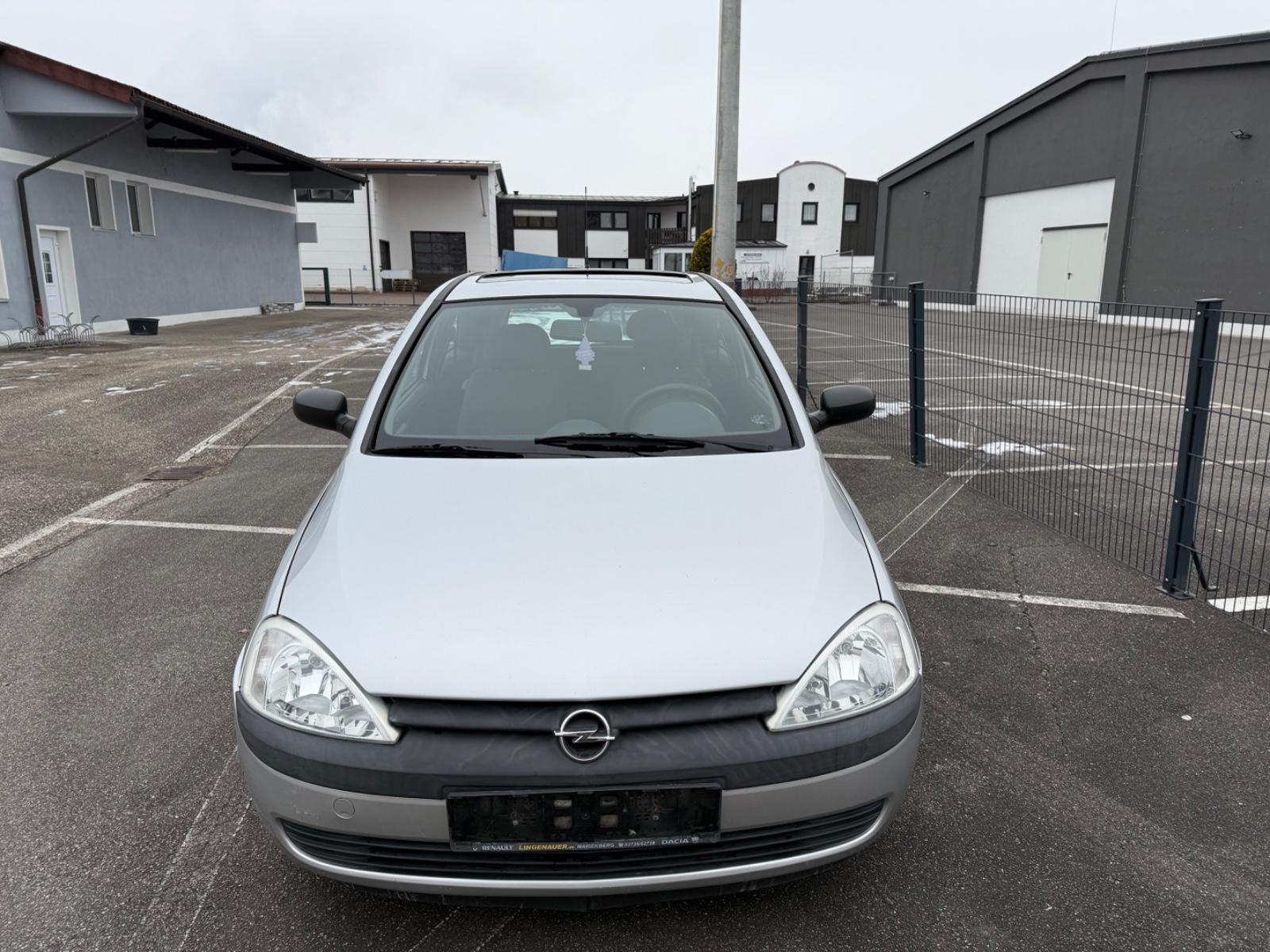 Opel Corsa C "TÜV bis Dezember 2027!"