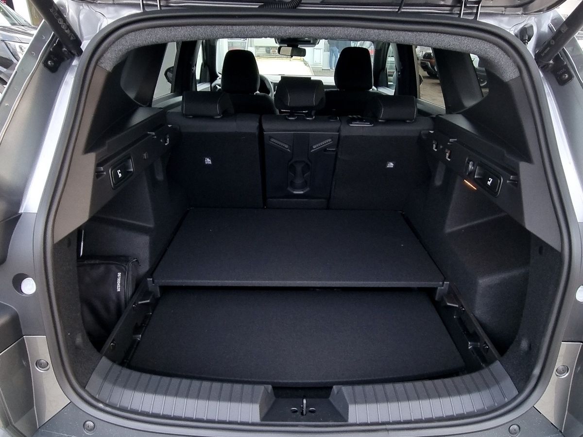Fahrzeugabbildung Dacia Bigster Journey HYBRID 155