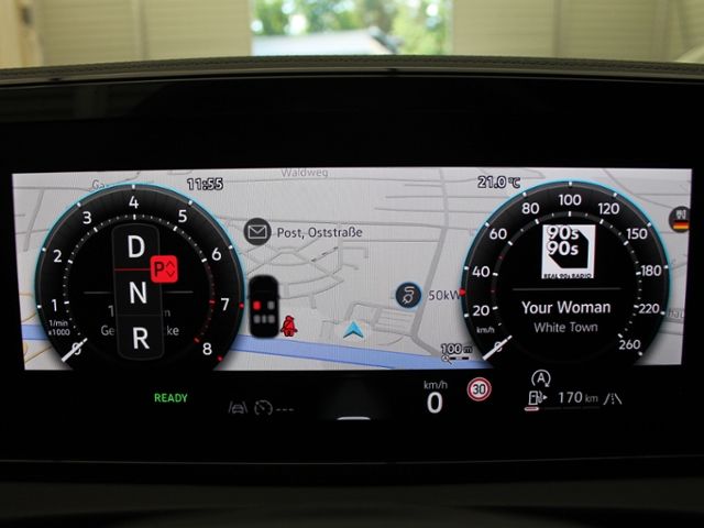 Volkswagen Tiguan 1.5 eTSI DSG Goal MATRIX AHK AREA NAVI TR foto 23