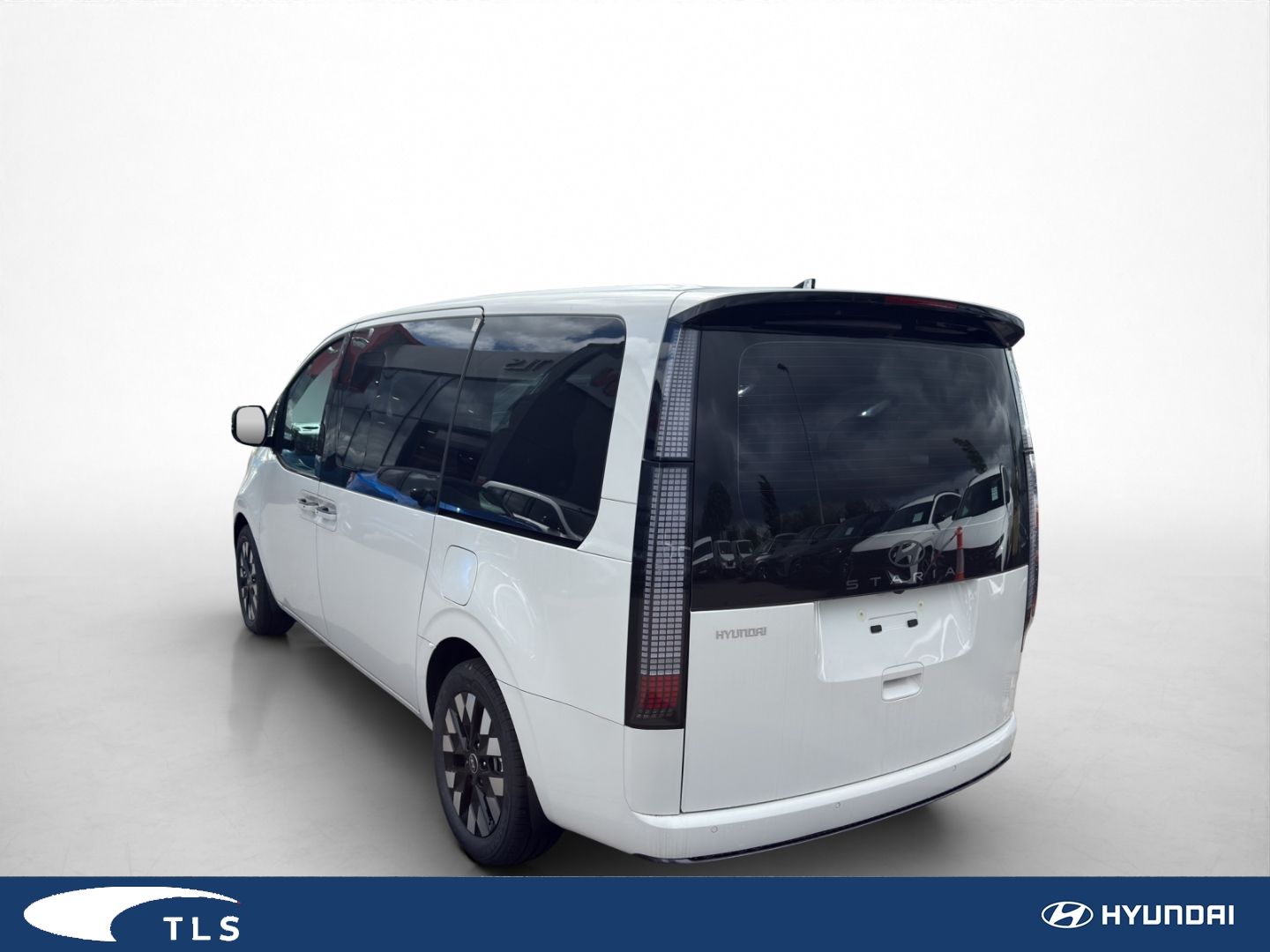Hyundai Staria – Bild 2