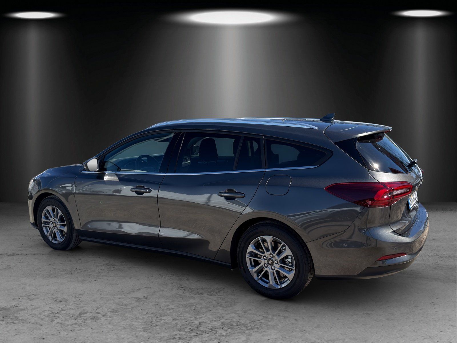 Fahrzeugabbildung Ford Focus Titanium X 155 Winter Pak. B&O Fahrer Pak.