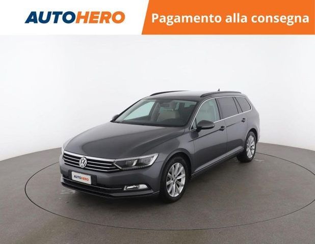 Volkswagen VOLKSWAGEN Passat Variant 1.6 TDI SCR DSG Busine