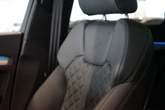 AUDI SQ5 TDI | HuD | Pano | AHK | Matrix | Raute AUDI SQ5 TDI | HuD | Pano | AHK | Matrix | Raute