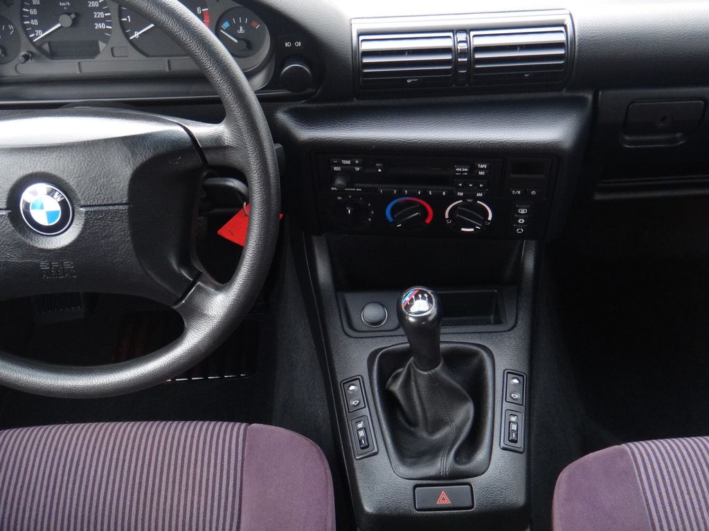 BMW 3 Series 1996