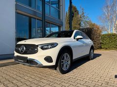 MERCEDES-BENZ GLC 220d Coupe 4Matic/ PANORAMA/ DISTRONIC/ MBUX MERCEDES-BENZ GLC 220d Coupe 4Matic/ PANORAMA/ DISTRONIC/ MBUX