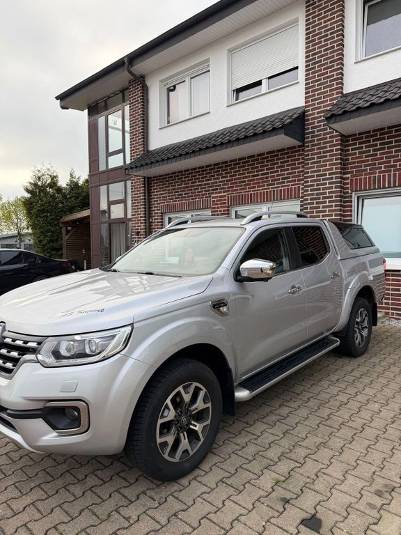 Image of Renault Alaskan