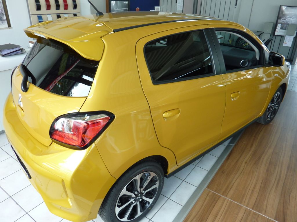 Fahrzeugabbildung Mitsubishi Space Star 1,2 Select+ CVT Sitzheiz. Rückfahrk.