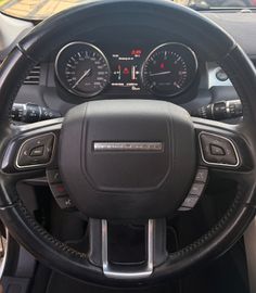 Land-Rover Range Rover Evoque - 11