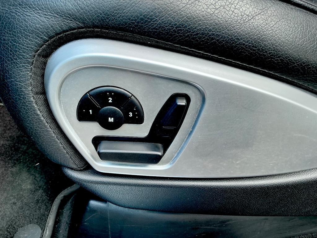 Mercedes-Benz ML 300